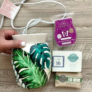 Scentsy tropical warmer, wax bar, 2 soap bar set